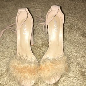 Tie up the leg heels